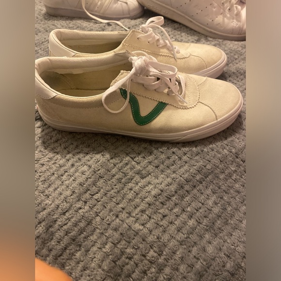 Vans Sport Low Shoe cream color and green - Picture 2 of 3